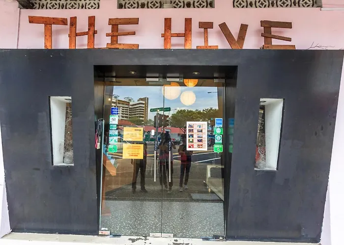 Spacepod@Hive Singapore